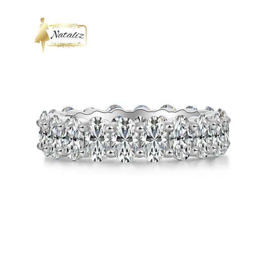 A Wedding Ring Set With Top-quality Egg-shaped Moissanite S925 Silver And Platinum-plated Diamond Rings