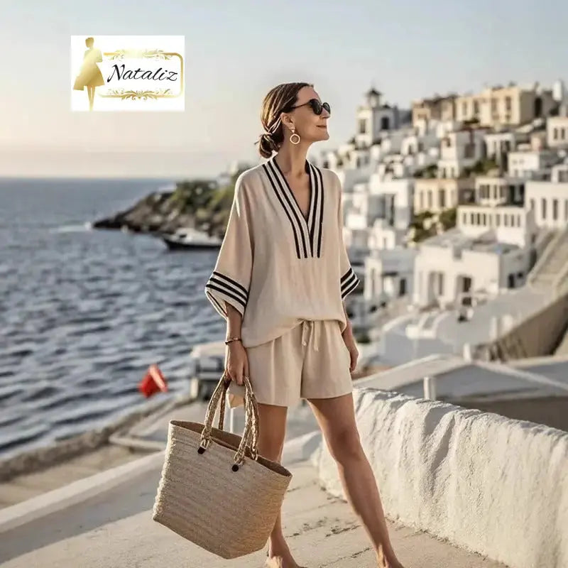Casual And Versatile V-neck Elegant And Fashionable Shorts and Top Set Nataliz