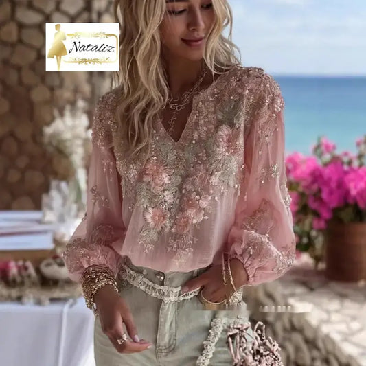 Loose-fitting Women’s Shirt With A V-neck And A Printed Design Tops